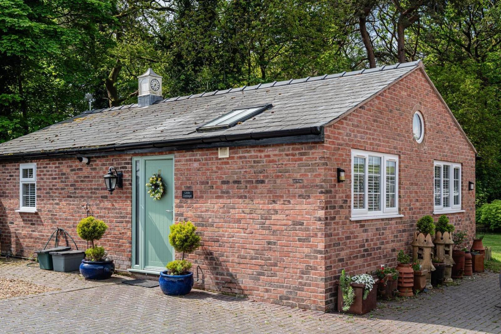 Quiet Self Contained Cottage Near Delamere Forest Cuddington  Экстерьер фото